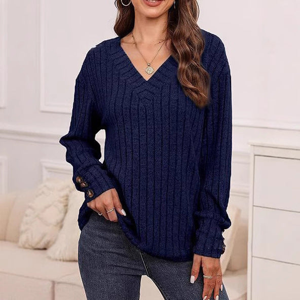 Damen Strickpullover mit V-Ausschnitt und dekorativen Knopfdetails Stalluxe