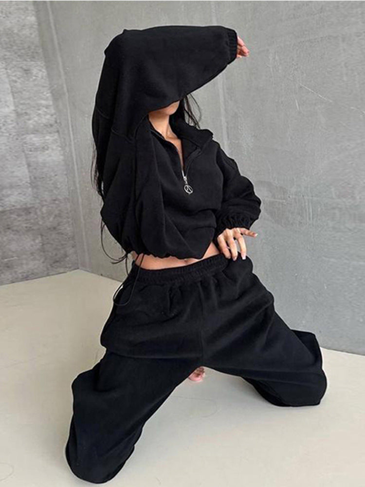 Damen Fleece Trainingsanzug mit hohem Kragen und praktischen Taschen Stalluxe