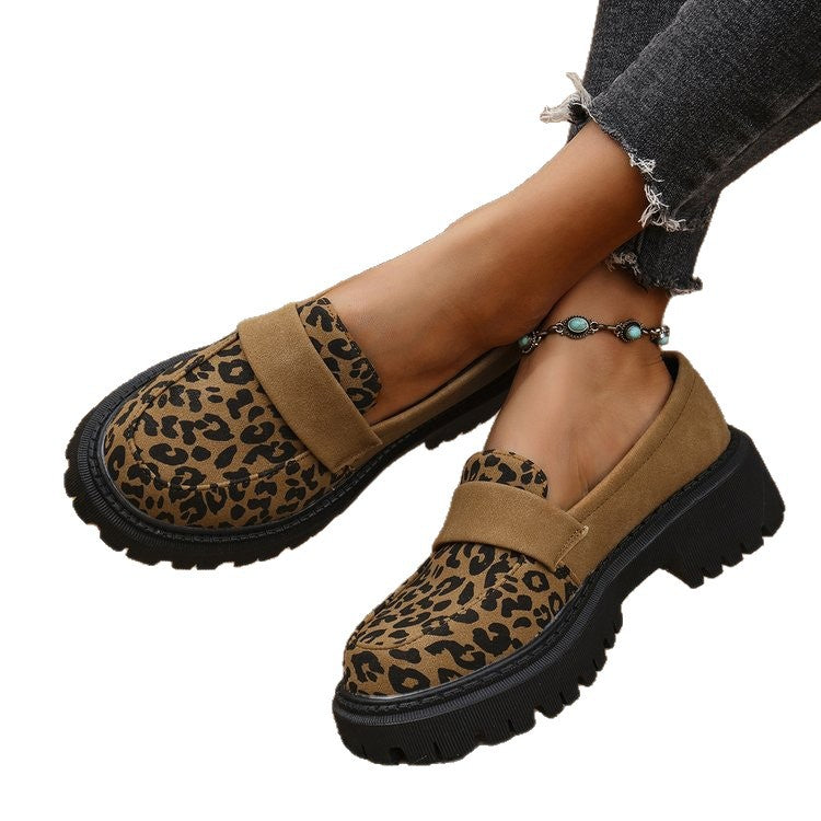 Damen Komfortable Mokassins mit modischem Leopardenmuster und dicker Profilsohle Stalluxe