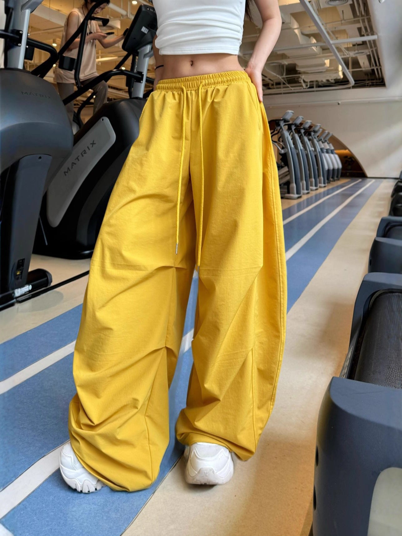 Damen weite Freizeithose mit elastischem Bund und praktischen Seitentaschen Stalluxe
