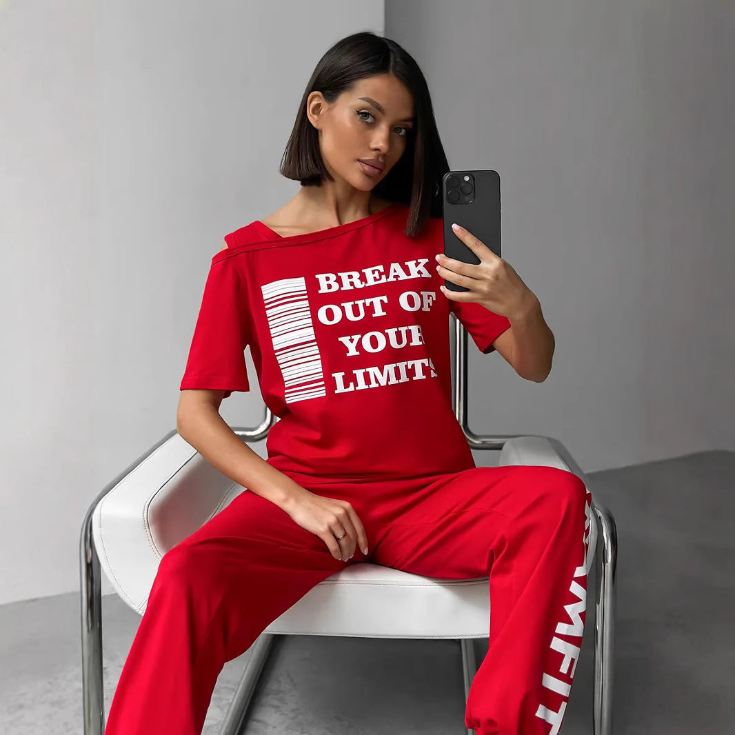 Damen modernes Sport-Set mit ausschnitt und grafischem Print Stalluxe