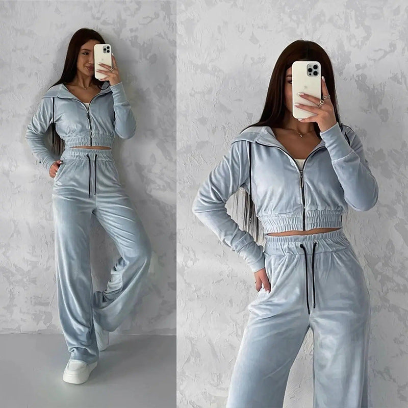 Damen modischer Velours-Jogginganzug mit cropped Hoodie und weitem Bein Stalluxe