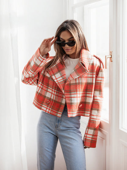 Damen Kurzjacke im trendigen Oversized-Stil mit doppelter Knopfleiste und weichem Material Stalluxe