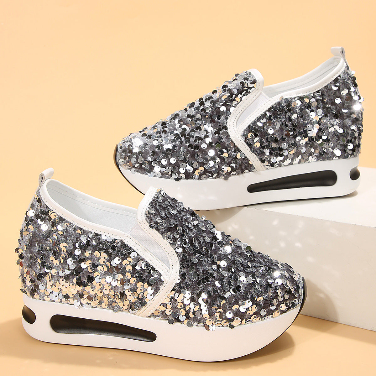 Damen Wedge-Sneaker mit funkelnden Pailletten und rutschfester Sohle Stalluxe