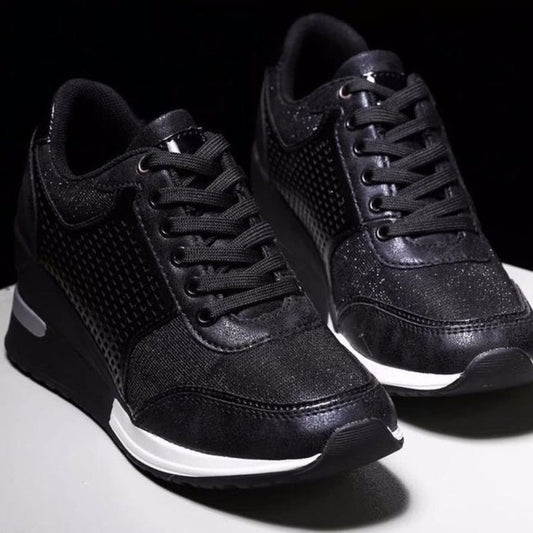 Damen modische Wedge-Sneaker mit stylishem Tiermuster und atmungsaktiver Oberfläche Stalluxe