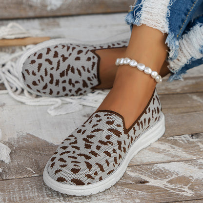 Damen Komfortable Slip-On Sneakers mit Leoprint Stalluxe