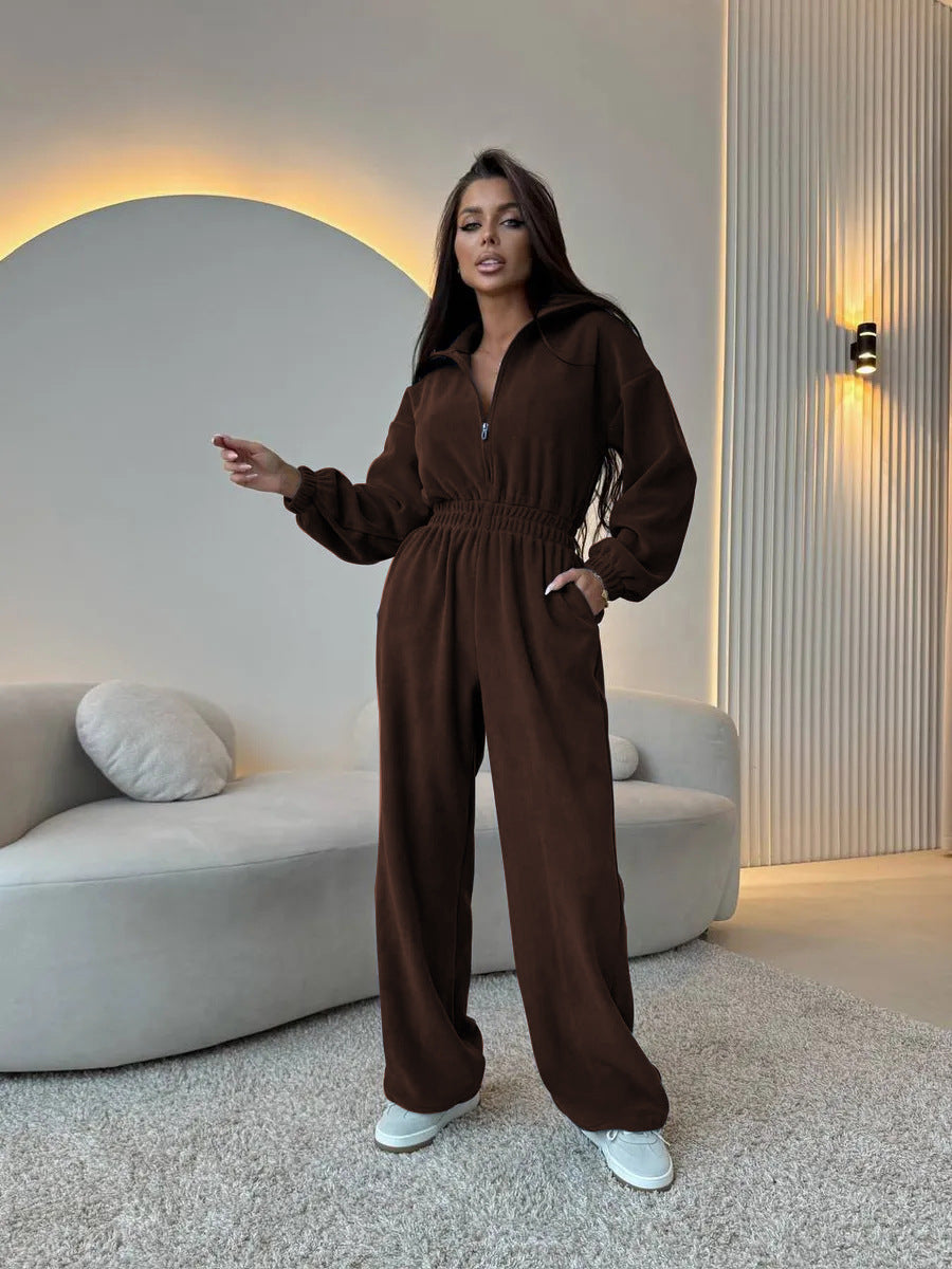 Damen modischer Fleece-Jumpsuit mit Reißverschluss und weitem Bein Stalluxe