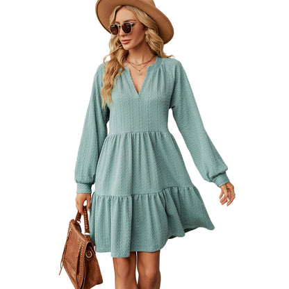 Damen lässiges V-Ausschnitt Kleid mit voluminösen Ärmeln und Stufenrand Stalluxe