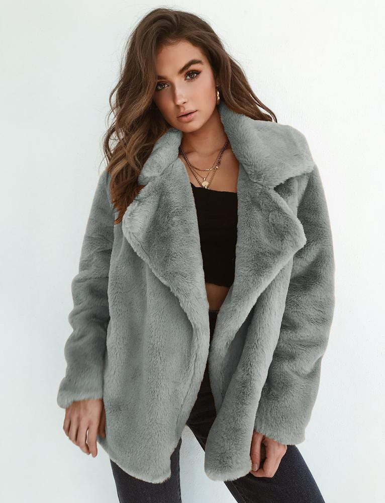 Damen Plüschige Oversized Jacke mit umschlagbarem Kragen und dezentem Schnitt Stalluxe