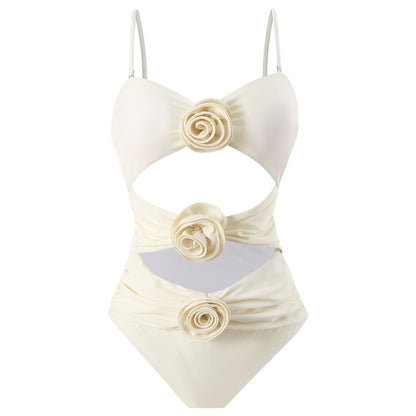 Damen Eleganter Badeanzug mit raffinierten Blumenapplikationen Stalluxe