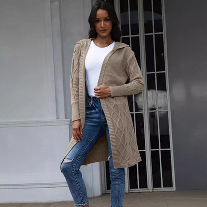 Damen Strickjacke mit Kapuze und stilvollem Zopfdesign Stalluxe