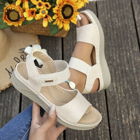 Damen Kompakte Sandalen mit verstellbarem Riemen und ergonomischer Sohle Stalluxe