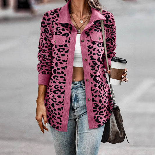 Damen Freizeitjacke mit strukturiertem Leopardenmuster und praktischen Taschen Stalluxe