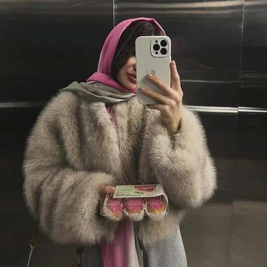 Damen Kuschelige Kunstpelzjacke mit offenem Schnitt Stalluxe
