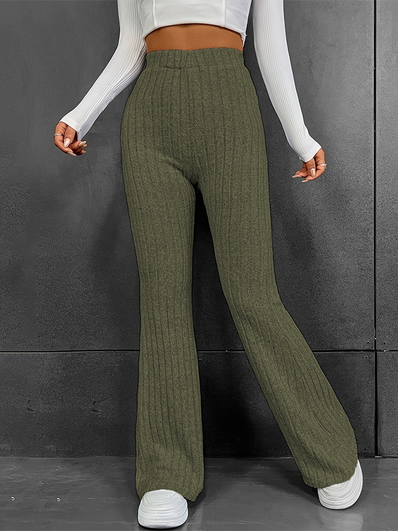 Damen weite Strickhose mit feinrippigem Design Stalluxe