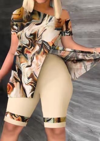 Damen Lässiges Set mit asymmetrischem Oberteil und sportlichen Shorts Stalluxe