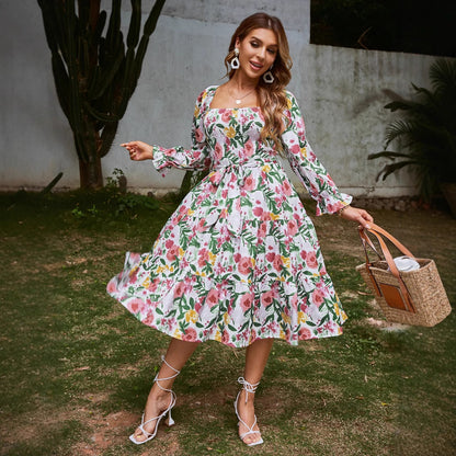 Damen Midikleid mit floralem Print und schmeichelndem Schnitt Stalluxe