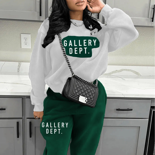 Damen Sweatshirt und Hose Set mit modernem Grafikdesign Stalluxe