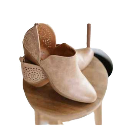 Damen modische Stiefeletten mit gekreuztem Design und perforierter Hinterkappe Stalluxe
