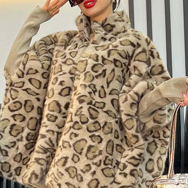 Damen Kuschel-Fleece-Poncho im Leopardenmuster Stalluxe