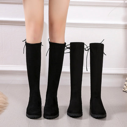 Damen Überknee-Stiefel mit samtiger Oberfläche und verstellbarem Schnürdetail Stalluxe