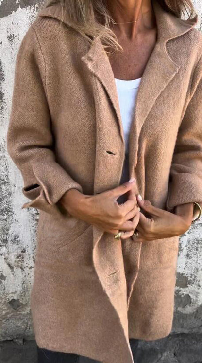 Damen klassischer Wollmantel mit seitlichen Taschen und großer Kapuze Stalluxe