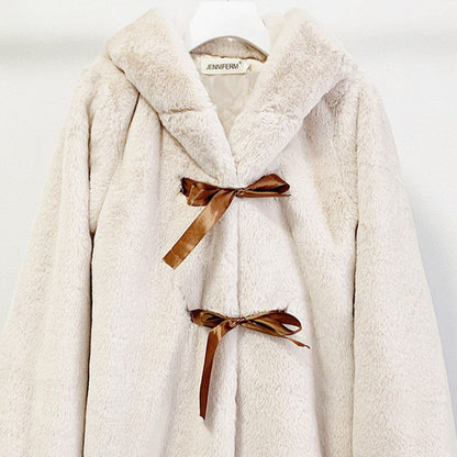 Damen Kuschelige Kunstpelzjacke mit Kapuze und Schleifendetails Stalluxe