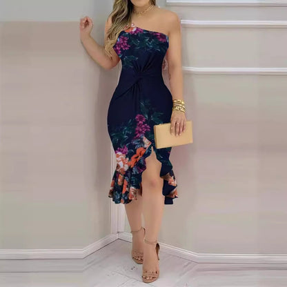 Damen Wickelkleid mit asymmetrischem Saum und floralen Akzenten Stalluxe