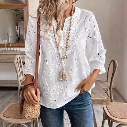 Damen Bluse mit kunstvoller Stickerei und luftigen Ärmeln Stalluxe