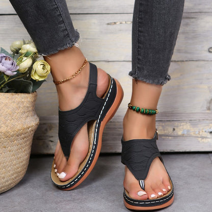 Damen Riemensandalen mit anatomischem Fußbett und stylishen Akzenten Stalluxe