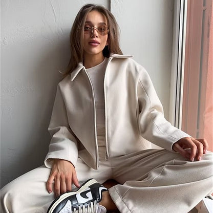 Damen modische Kurzjacke mit trendigem Reißverschluss und lässigem Schnitt Stalluxe