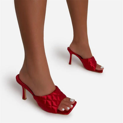 Damen elegante Mules mit leichter Sohle und geflochtenem Obermaterial Stalluxe