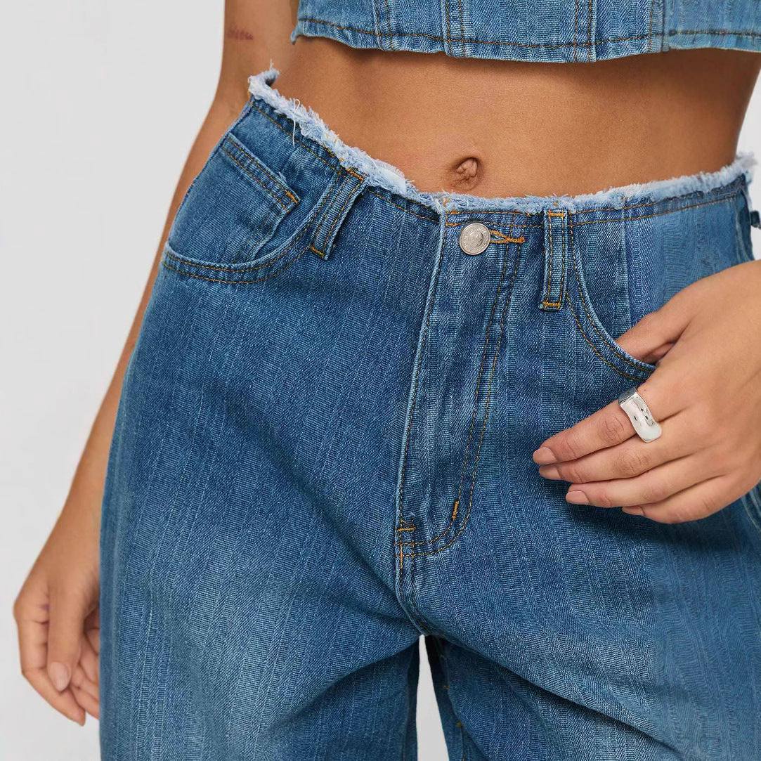 Damen Weit geschnittene Denim-Jeans mit fransigen Säumen Stalluxe