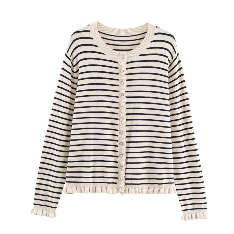 Damen modische gestreifte Strickjacke mit Rüschensaum und Knopfdetails Stalluxe