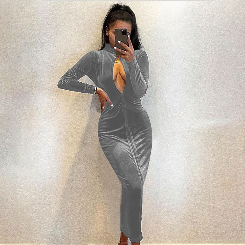 Damen Samt Maxikleid mit tiefem V-Ausschnitt und figurbetonter Silhouette Stalluxe