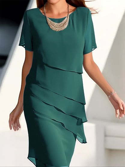 Damen Elegantes und fließendes Kleid mit Layering-Effekt Stalluxe