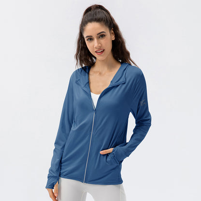 Damen Atmungsaktive Sportjacke mit Kapuze und Reißverschluss Stalluxe