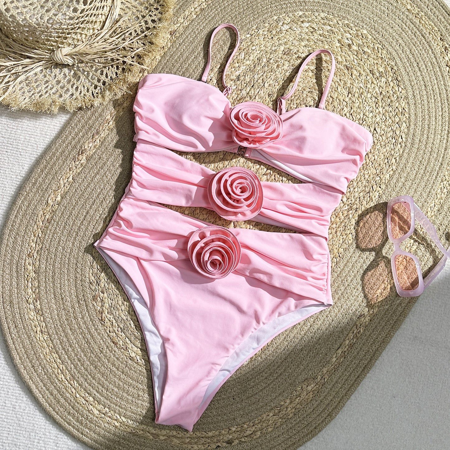 Damen Eleganter Badeanzug mit raffinierten Blumenapplikationen Stalluxe