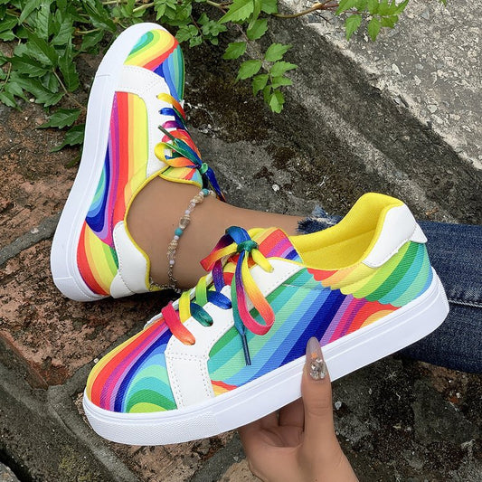 Damen farbenfrohe Sneakers mit dekorativen Schnürsenkeln und atmungsaktiver Innensohle Stalluxe