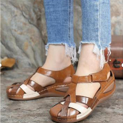 Damen Sandalen mit komfortablem Fußbett und verstellbarem Riemen Stalluxe