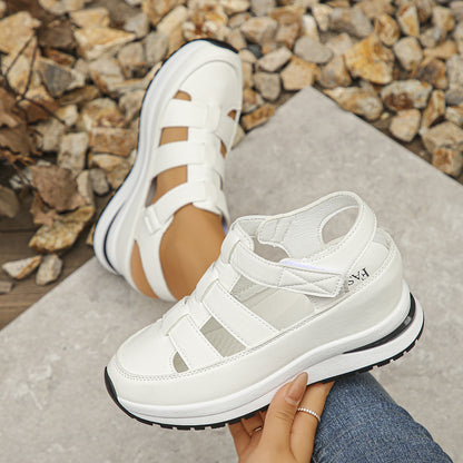 Damen Sportliche Sandalen mit modischem Riemendesign und bequemer Plateausohle Stalluxe
