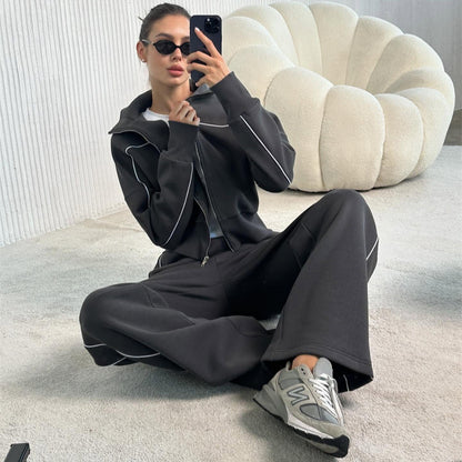 Damen sportliches Freizeitanzug-Set mit stylischem Schnitt und Kontrastnähten Stalluxe