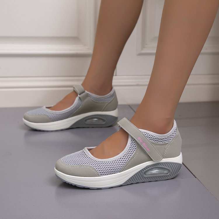 Damen Komfortable Slip-On Sneakers mit atmungsaktiver Netzstruktur Stalluxe