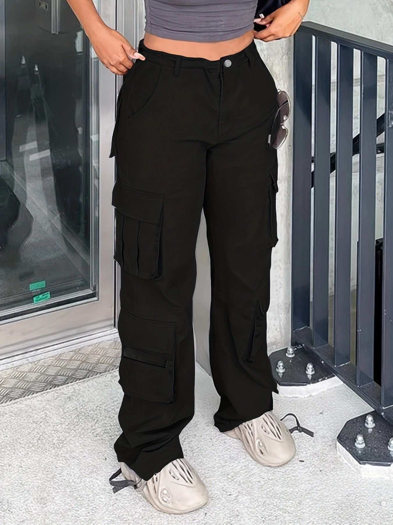 Damen Cargo-Hose mit praktischen Seitentaschen und lässigem Schnitt Stalluxe