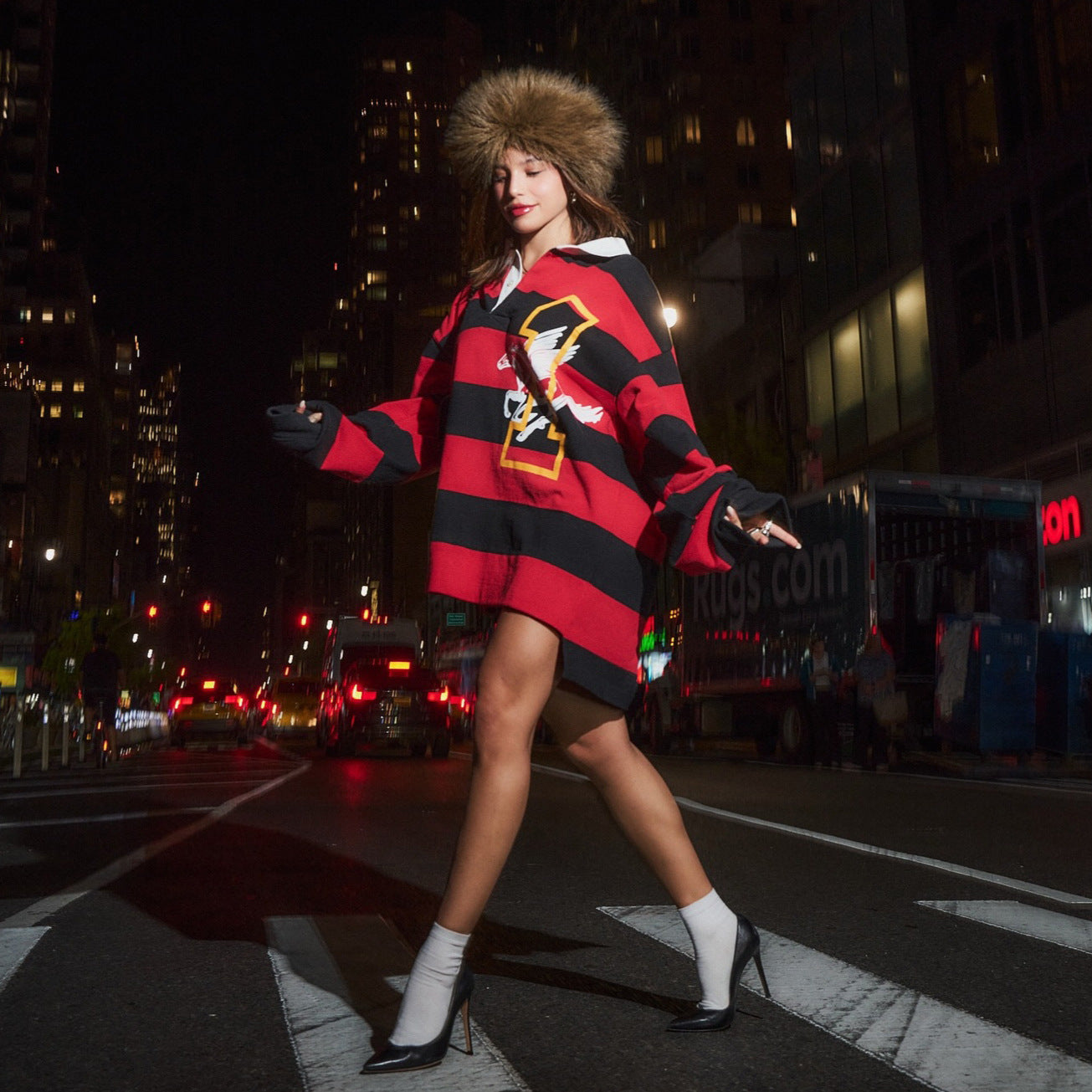 Damen Oversized Pullover mit auffälligem Grafikdesign und modernem Kragen Stalluxe