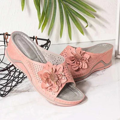 Damen modische Sandaletten mit floralen Details und komfortabler Sohle Stalluxe