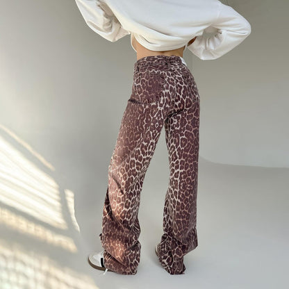 Damen weit geschnittene Jeans im angesagten Leopardenmuster Stalluxe