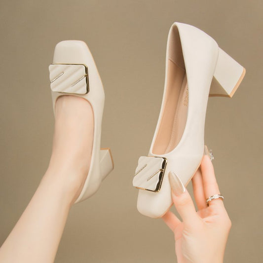Damen elegante Pumps mit quadratischer Spitze und modischer Schnalle Stalluxe