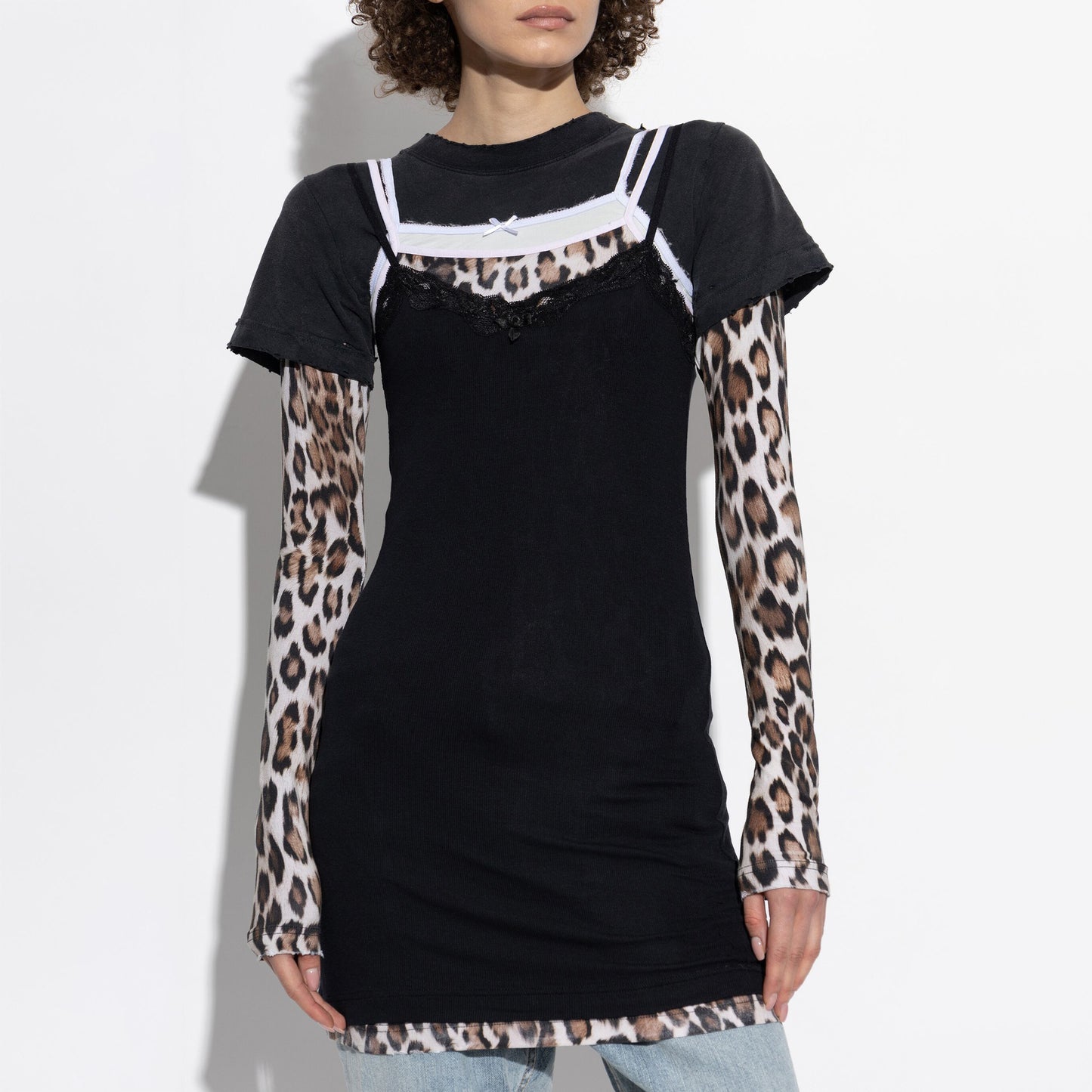 Damen Kombination aus lässigem T-Shirt und schmalem Kleid Stalluxe