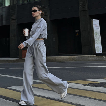 Damen urbaner Schnitt Sweatpants mit lässigem Cropped Oberteil Stalluxe